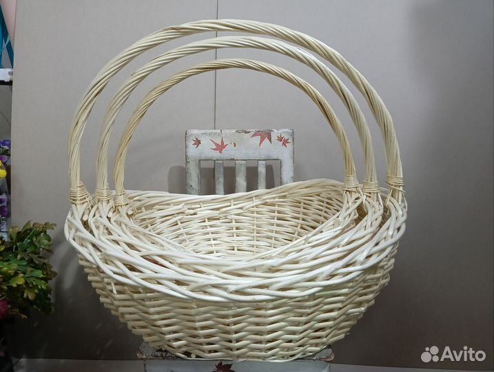 Корзины плетеные из ивы