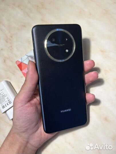 HUAWEI nova Y91, 8/256 ГБ