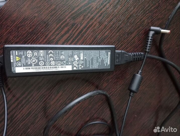 Ноутбук lenovo