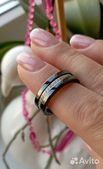 Кольцо керамика фианит Новое р17.5-18