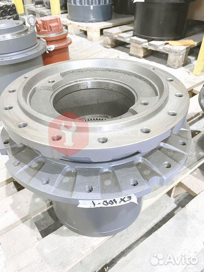 Редуктор хода Hitachi EX120