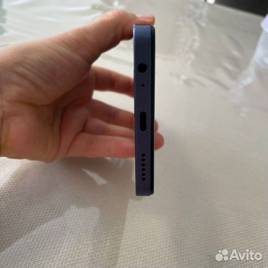 TECNO Spark 10 Pro, 8/128 ГБ