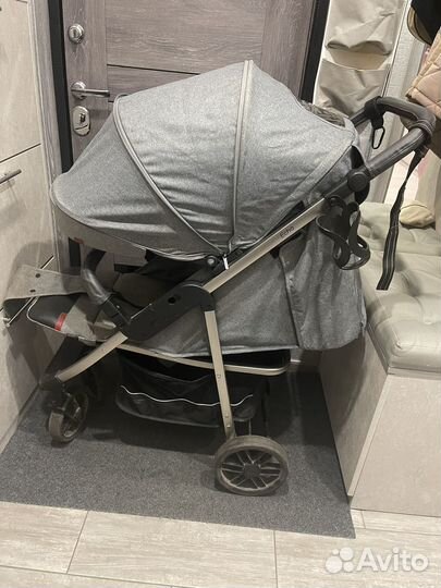 Прогулочная коляска carello echo