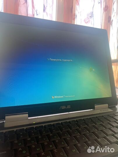 Ноутбук asus A8Le