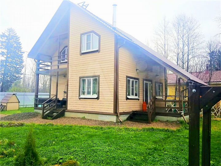 Коттедж 120 м² на участке 10 сот.