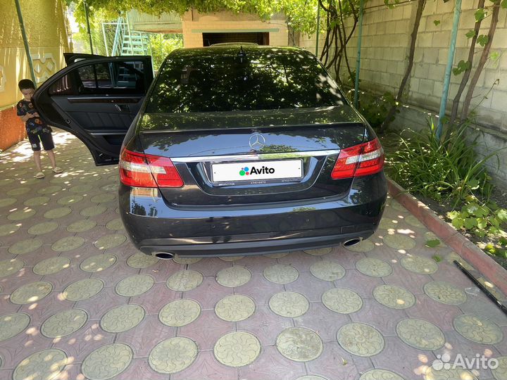 Mercedes-Benz E-класс, 2011