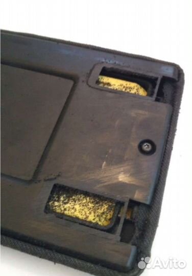 Петли крышки подлокотника Ауди а4 б5 пассат б5