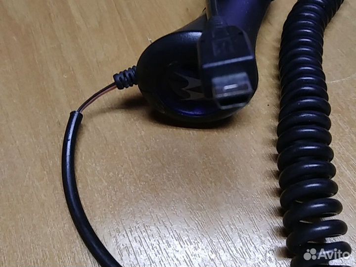 Зарядное устройство для прикуривателя Motorola с в