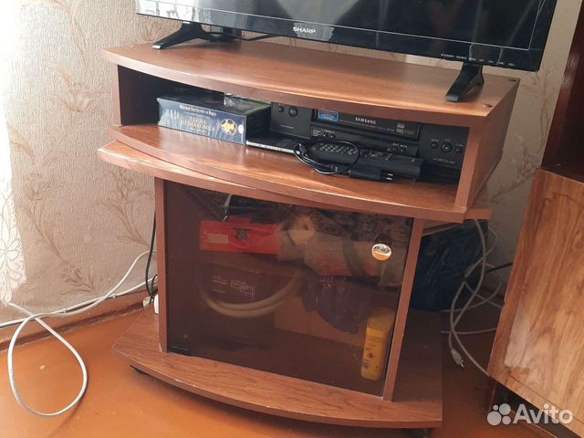 Тумба под телевизор