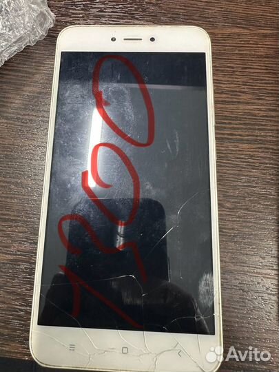 Samsung Galaxy A6, 4/32 ГБ