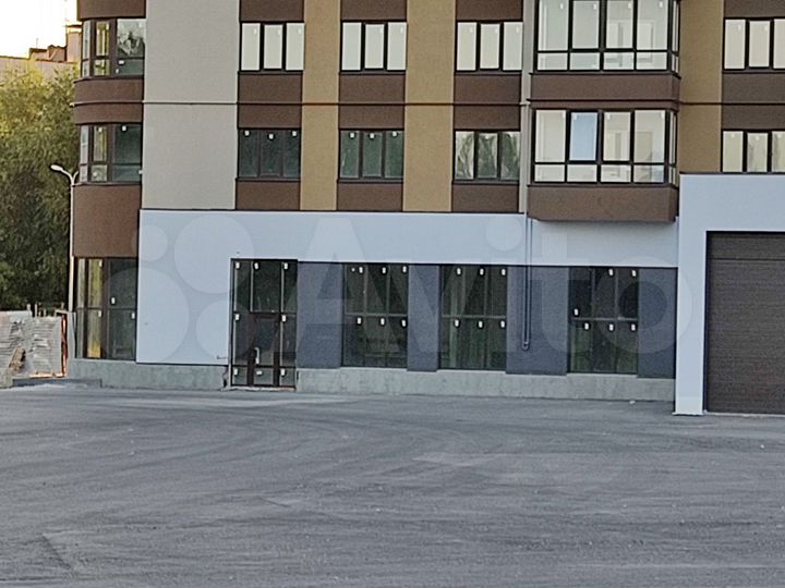 Помещения свободного назначения, от 100 до 1300 м²