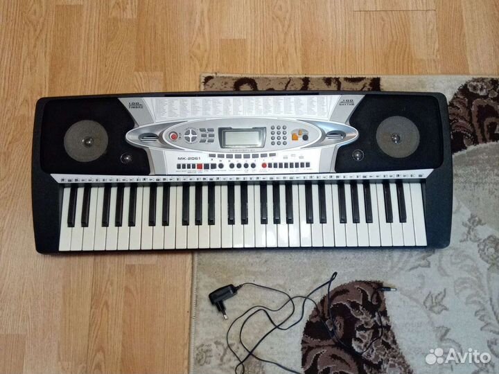 Синтезатор
