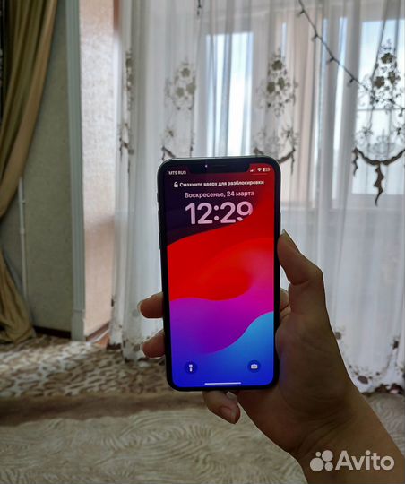 iPhone Xs, 64 ГБ