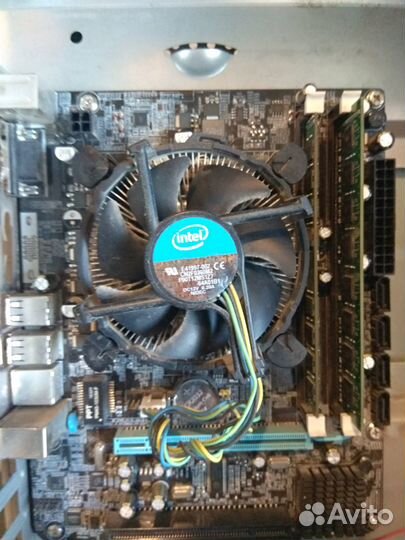 Комплект на1156 Матплата+/процессор+куллер +Озу
