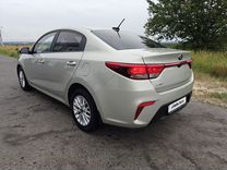 Kia Rio 1.6 AT, 2018, 138 649 км, с пробегом, цена 1 455 000 руб.