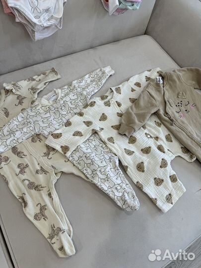 Набор слипов бежевых комбинезон 68 74