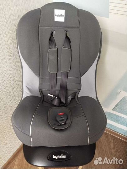 Автокресло Inglesina moovy в подарок летний чехол