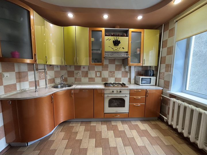 3-к. квартира, 68,2 м², 3/9 эт.