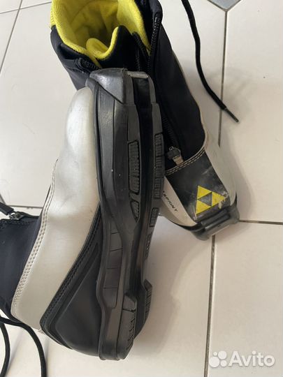 Лыжные ботинки детские 35 р