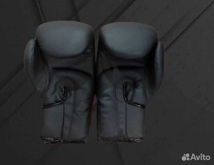 Боксерские перчатки Venum PU Black (голова змеи)