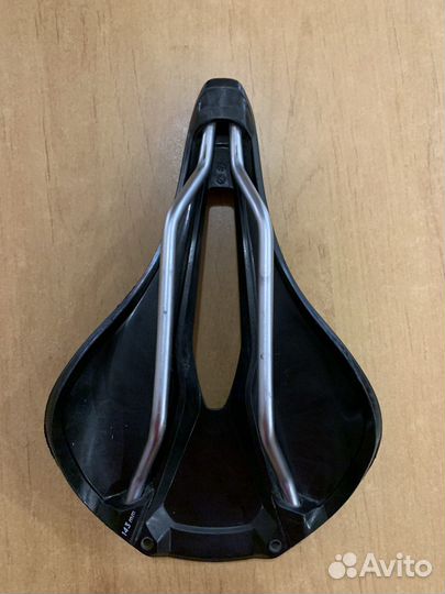 Седло specialized