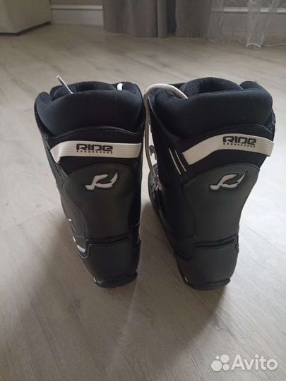Сноубордические ботинки женские 37-38