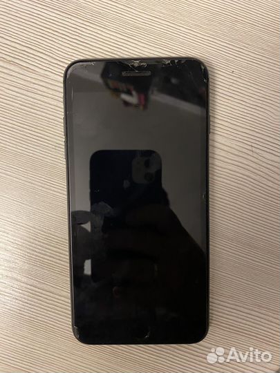 iPhone 8 Plus, 64 ГБ