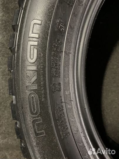 Nokian Tyres Hakkapeliitta 8 SUV 235/55 R18