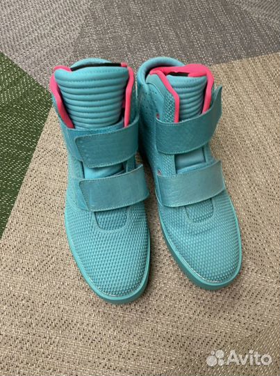 Кроссовки nike