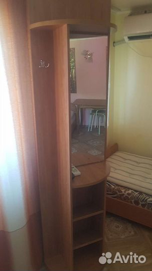 Вешалка-зеркало