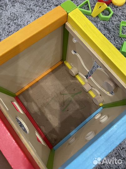 Развивающие игрушки бизиборд