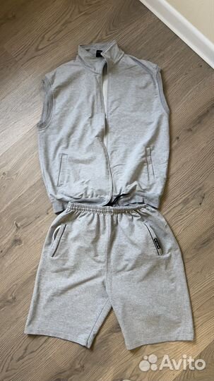 Костюм мужской