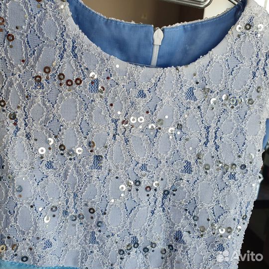 Нарядное платье для девочки 92