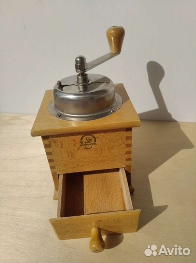 Кофемолка ручная