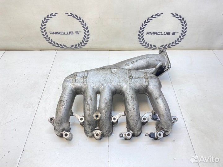 Впускной коллектор Volkswagen Transporter T5