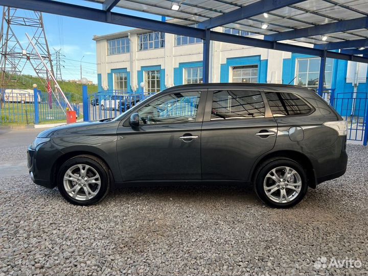 Mitsubishi Outlander 2.4 CVT, 2013, 138 509 км