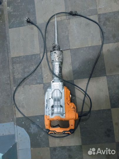 Отбойный молоток