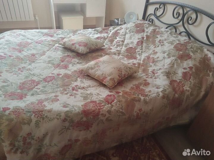 Покрывало на 2 х спальную кровать бу