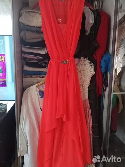 Вечернее платье