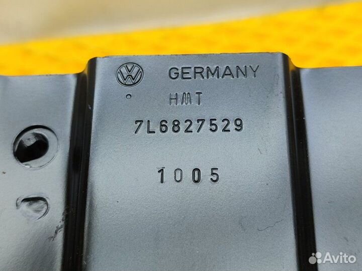 Кронштейн Volkswagen Touareg GP 3.2 BMV 2005