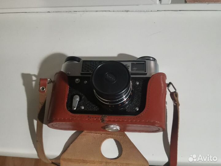 Пленочный фотоаппарат фед5