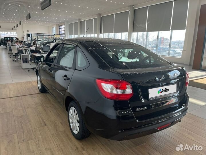 LADA Granta 1.6 МТ, 2024