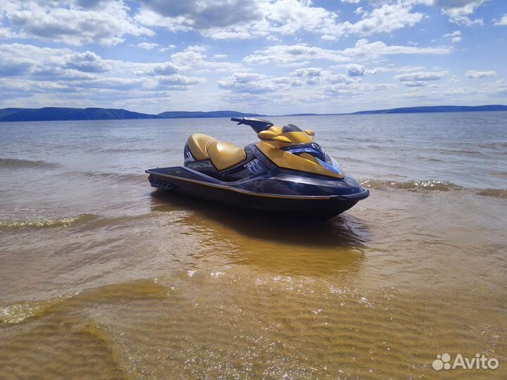 Гидроцикл BRP RXT 215