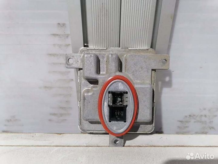 Блок ксенона Bmw 5-Series F10 До Рестайл