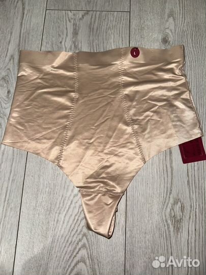 Трусы утяжка hunkemoller