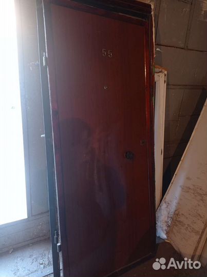 Двери металлические и межкомнатные