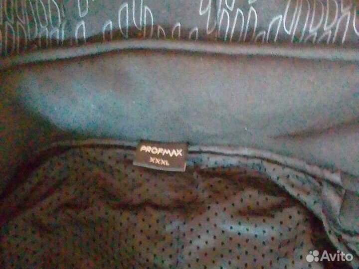 Куртка с капюшоном демисезонная