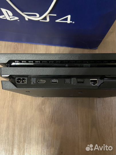 PS4 Pro 1TB 2 Джойстика 3-я ревизия