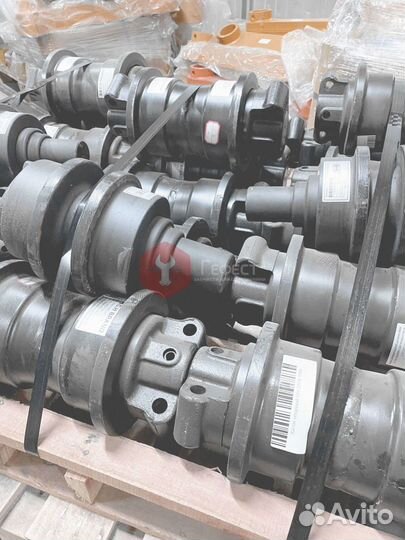 Каток опорный Volvo 14520693