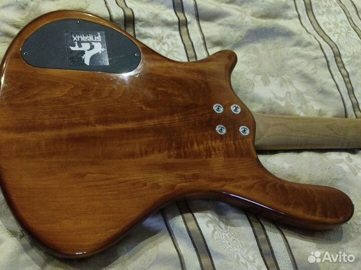 Бас гитара Washburn T-14 Taurus